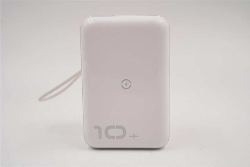 倍思移動(dòng)電源 倍思移動(dòng)電源